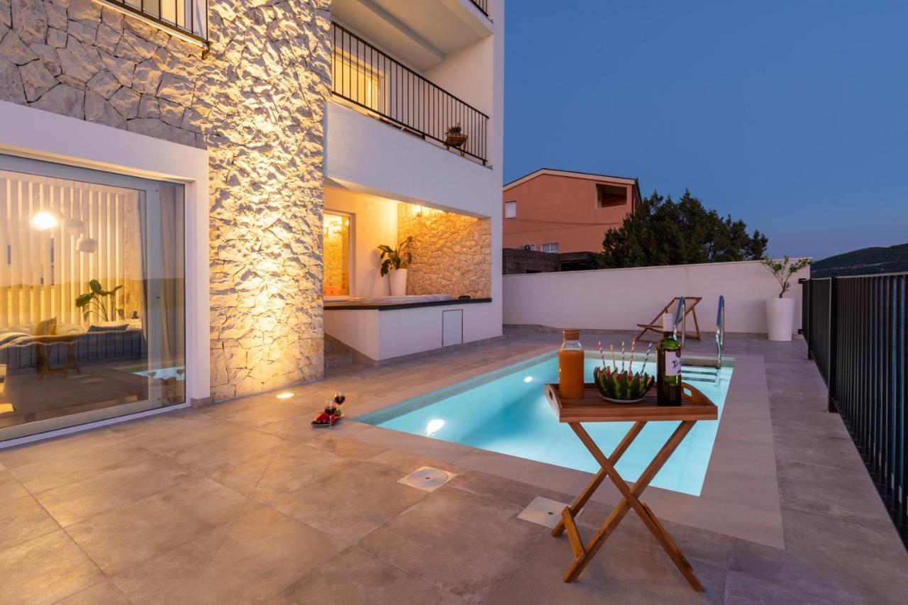Villa Simpleza Клек Екстериор снимка