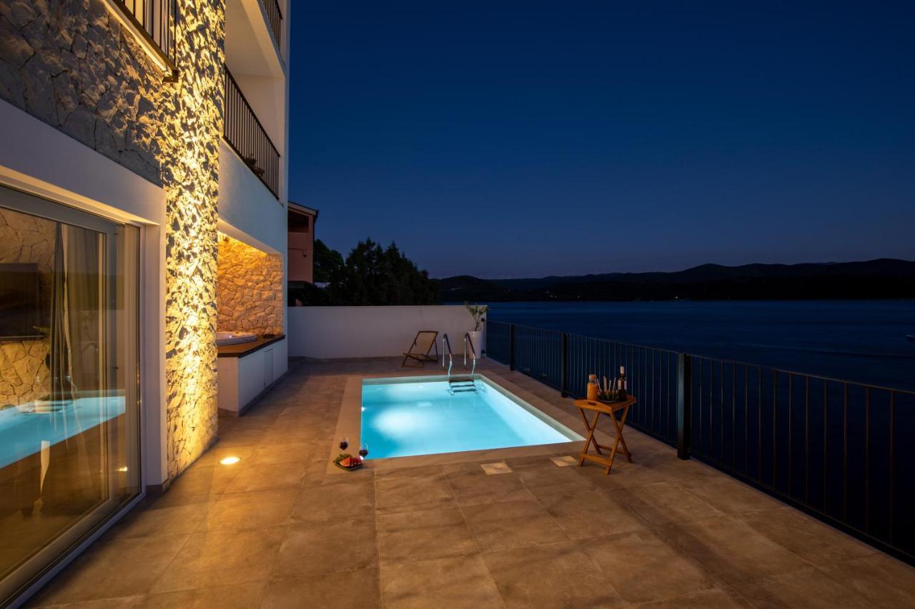Villa Simpleza Клек Екстериор снимка